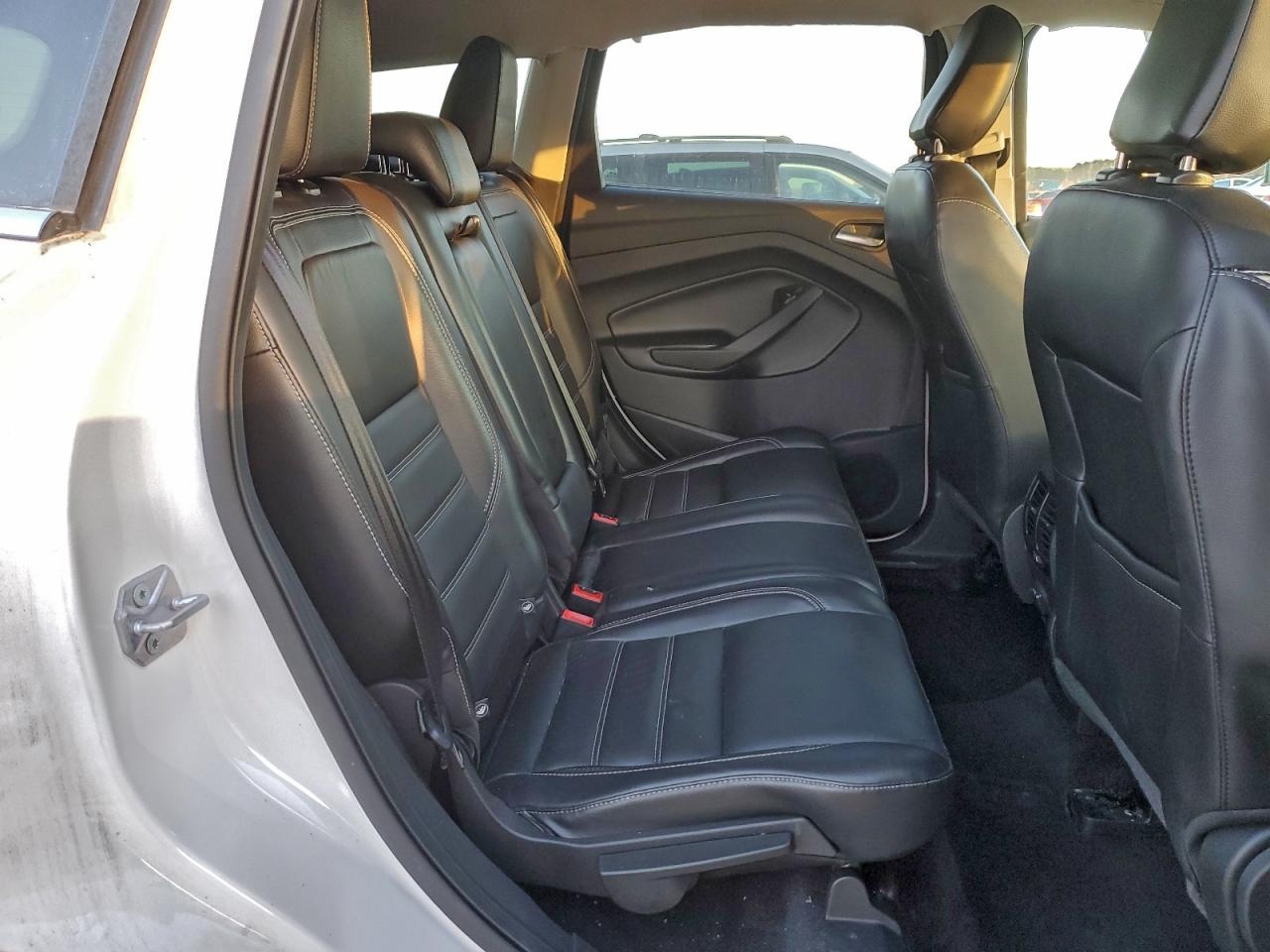 2018 FORD ESCAPE SEL photo 19