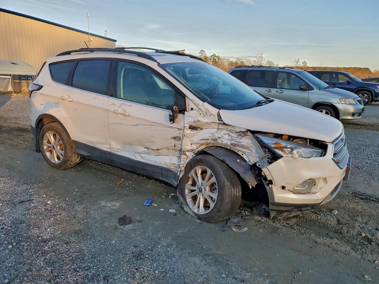 2018 FORD ESCAPE SEL photo 7