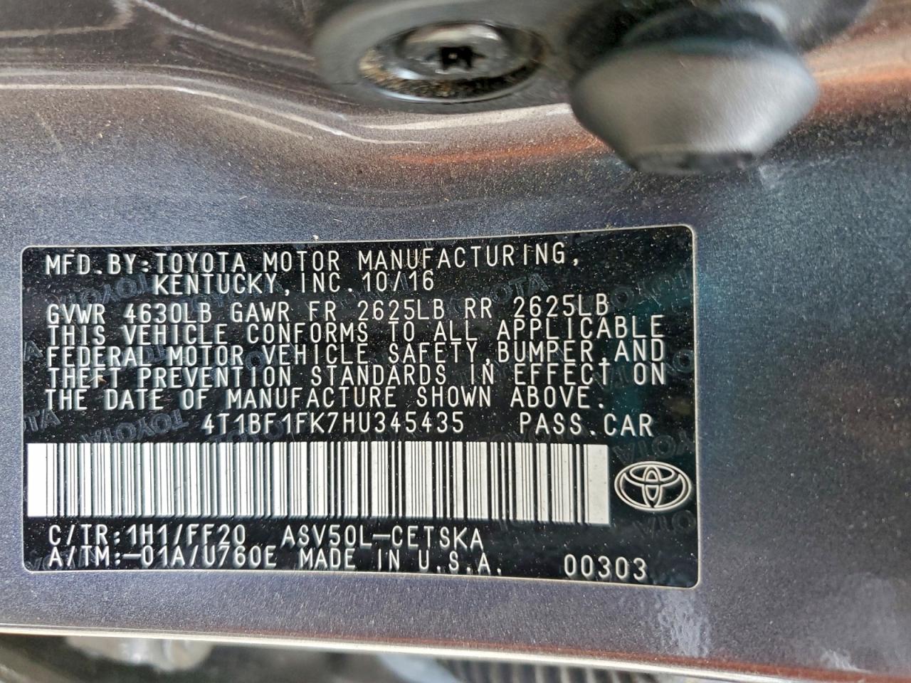 2017 TOYOTA CAMRY LE photo 12
