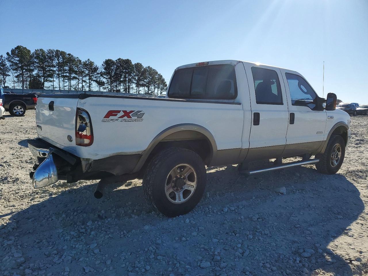 2005 FORD F250 SUPER DUTY photo 3