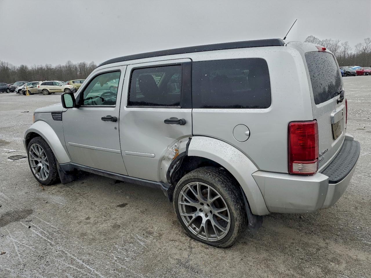 2008 DODGE NITRO SLT photo 2