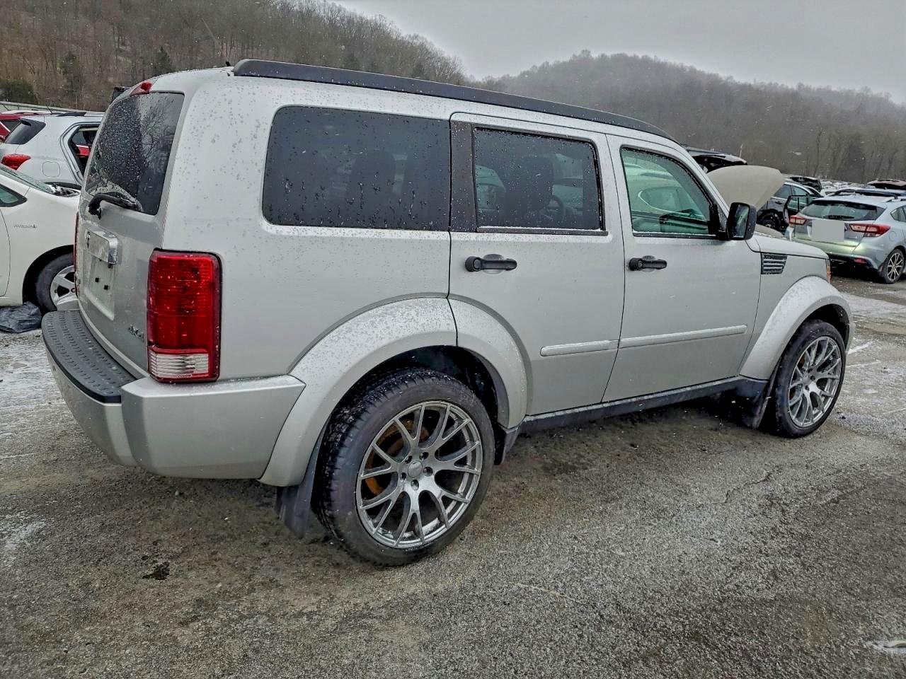 2008 DODGE NITRO SLT photo 3