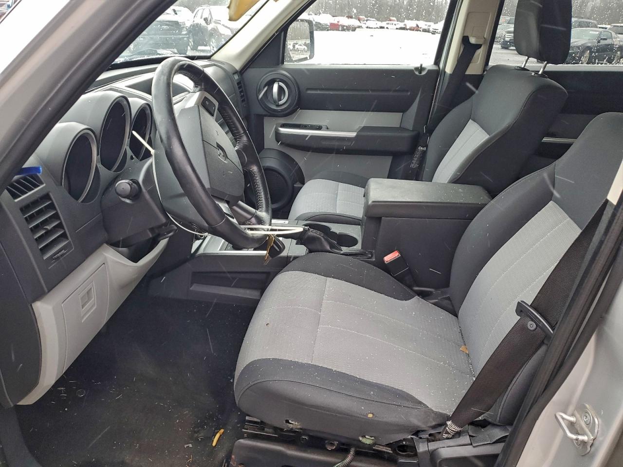 2008 DODGE NITRO SLT photo 7