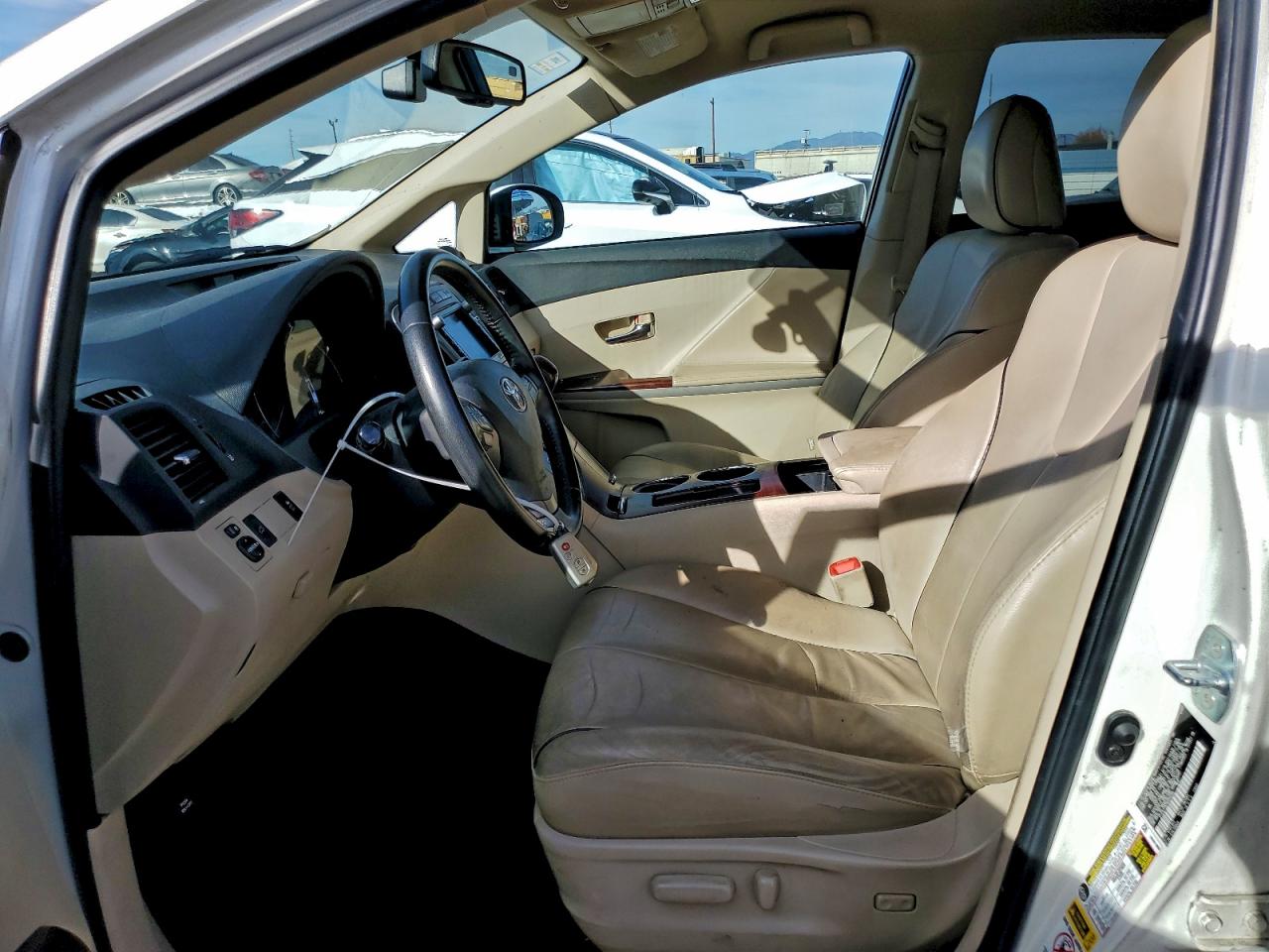 2009 TOYOTA VENZA photo 7