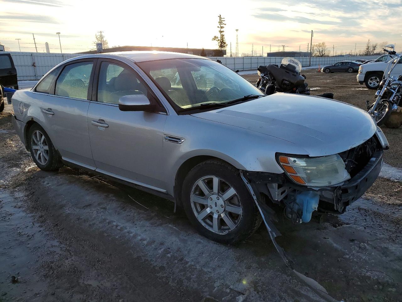 2008 FORD TAURUS SEL photo 4