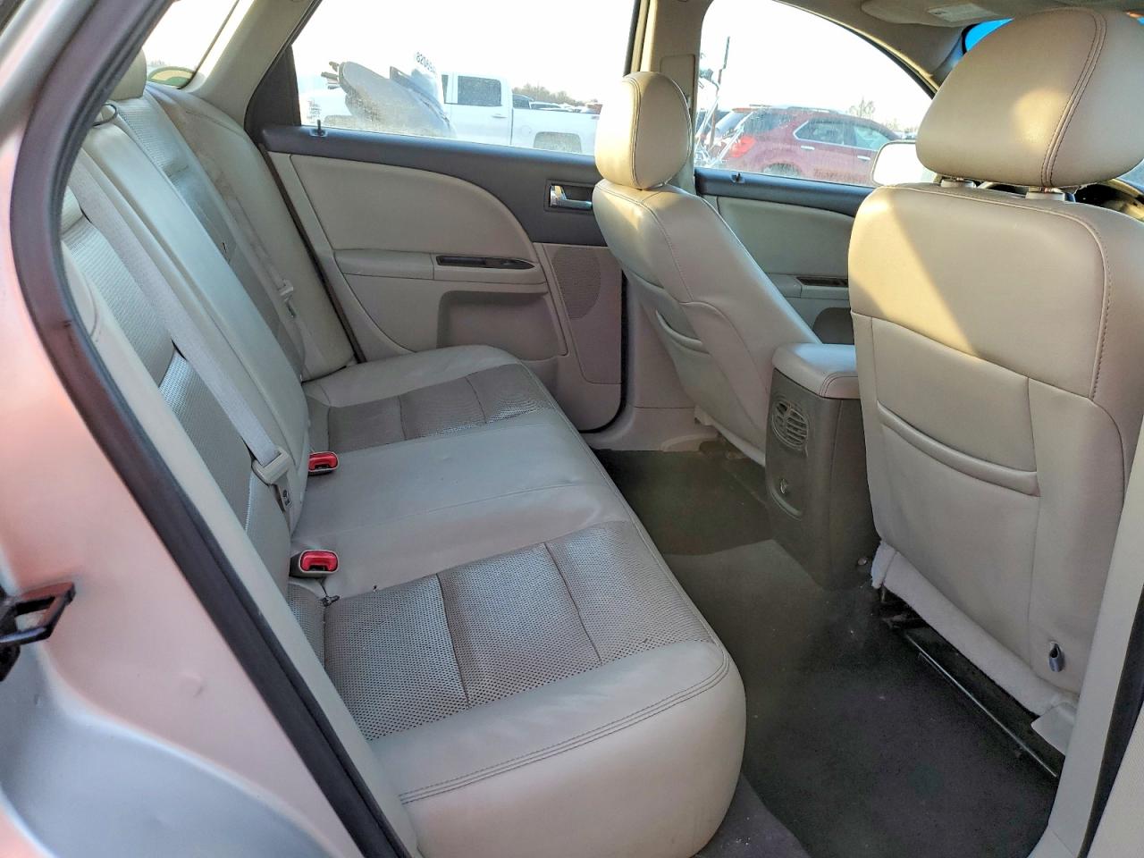 2008 FORD TAURUS SEL photo 10
