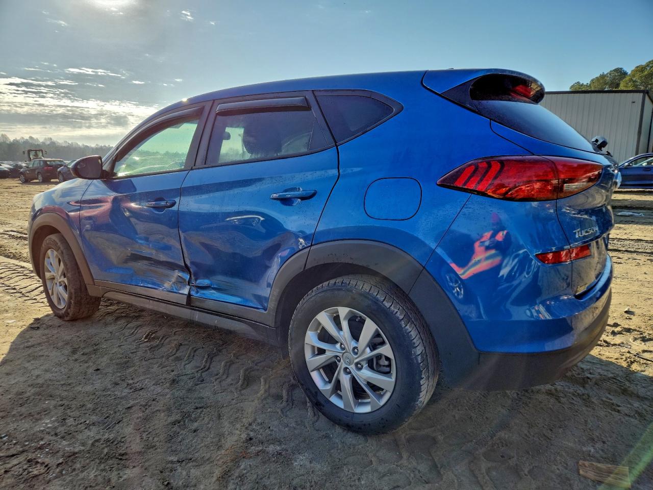 2021 HYUNDAI TUCSON SE photo 2