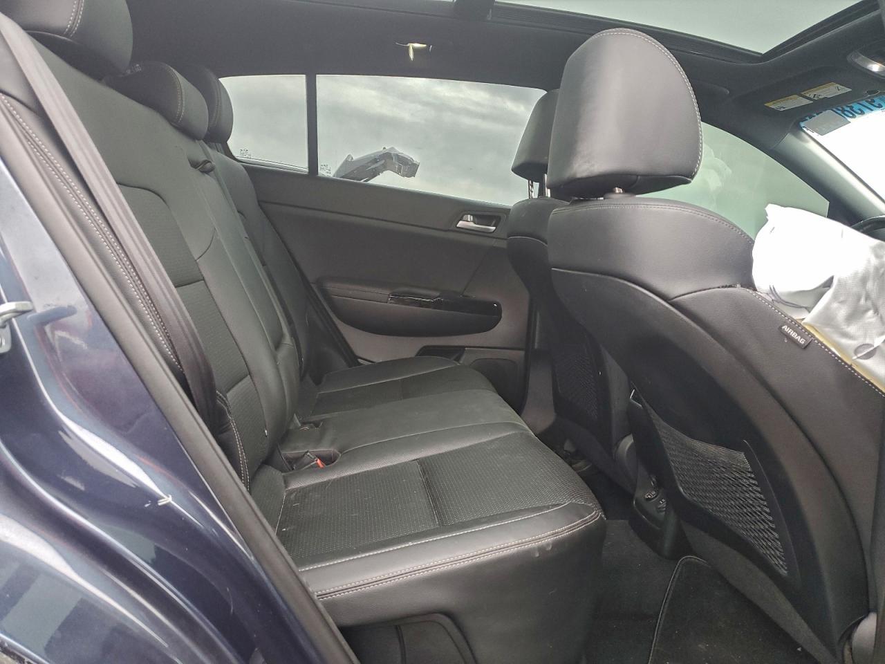 2020 KIA SPORTAGE S photo 11