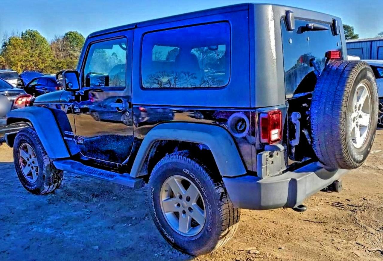 2011 JEEP WRANGLER SPORT photo 2