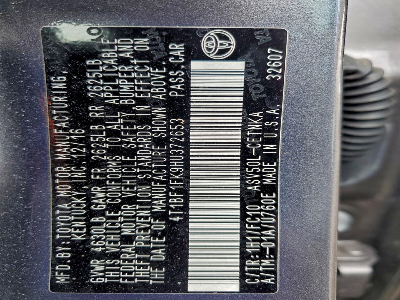 2017 TOYOTA CAMRY LE photo 12