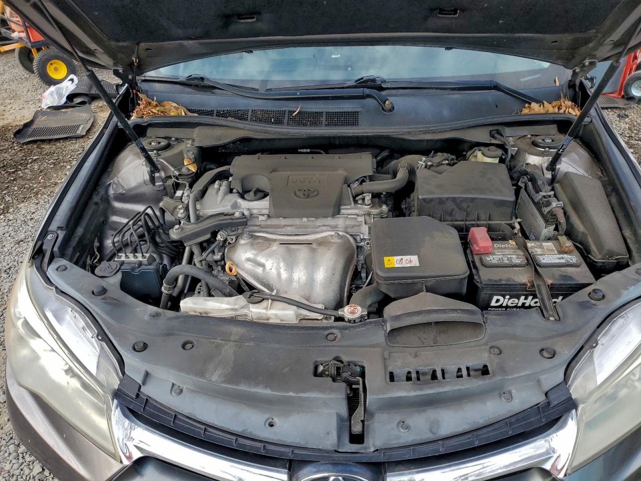 2017 TOYOTA CAMRY LE photo 11