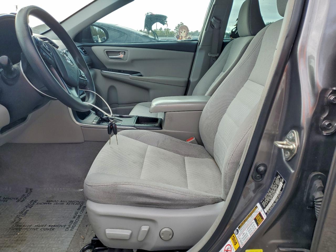 2017 TOYOTA CAMRY LE photo 7