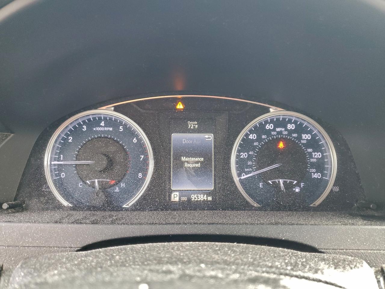 2017 TOYOTA CAMRY LE photo 9