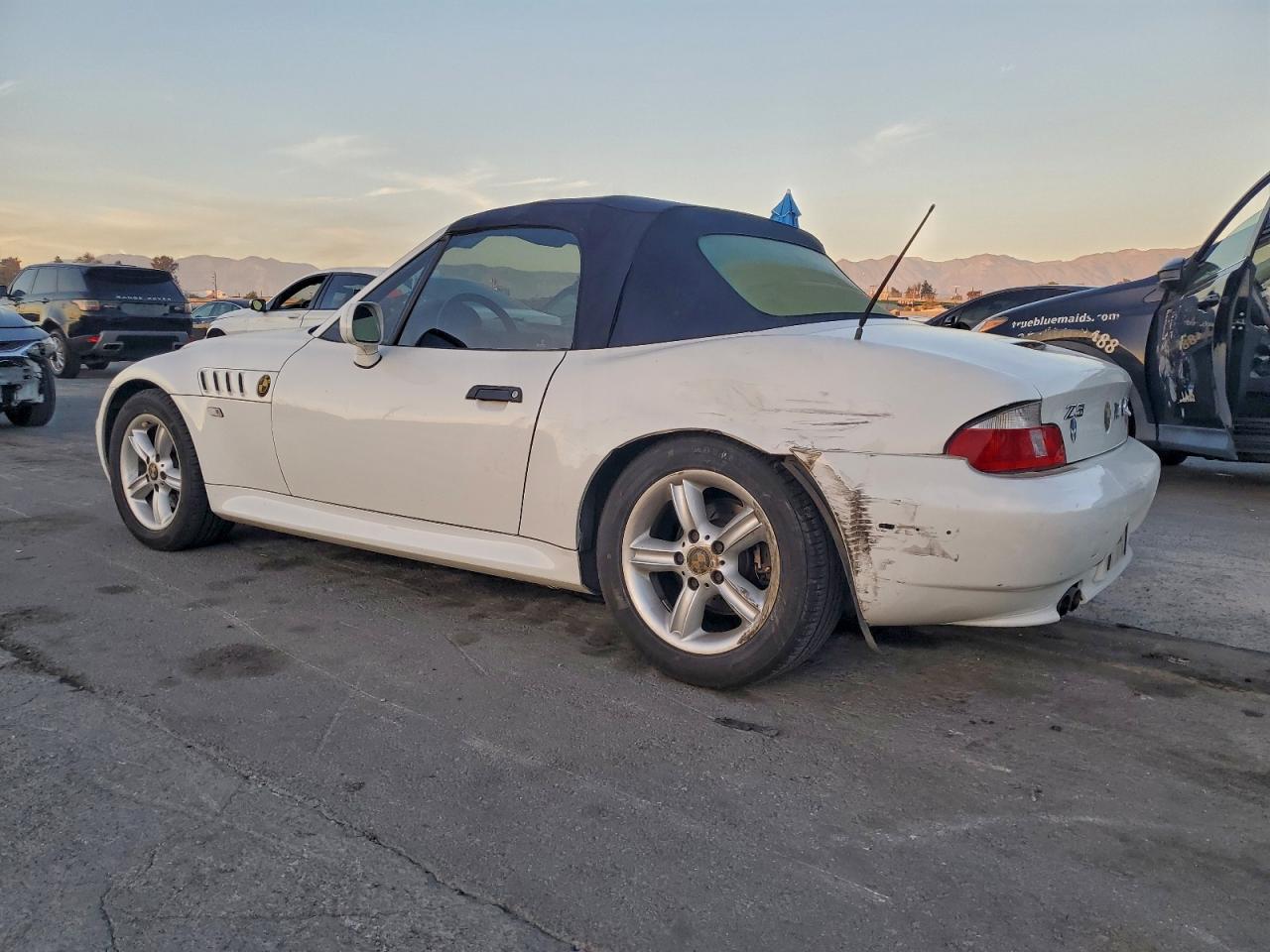 2000 BMW Z3 2.3 photo 3
