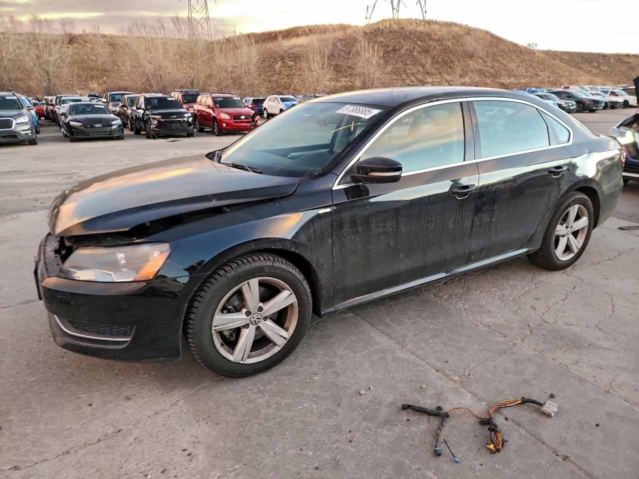 2014 VOLKSWAGEN PASSAT