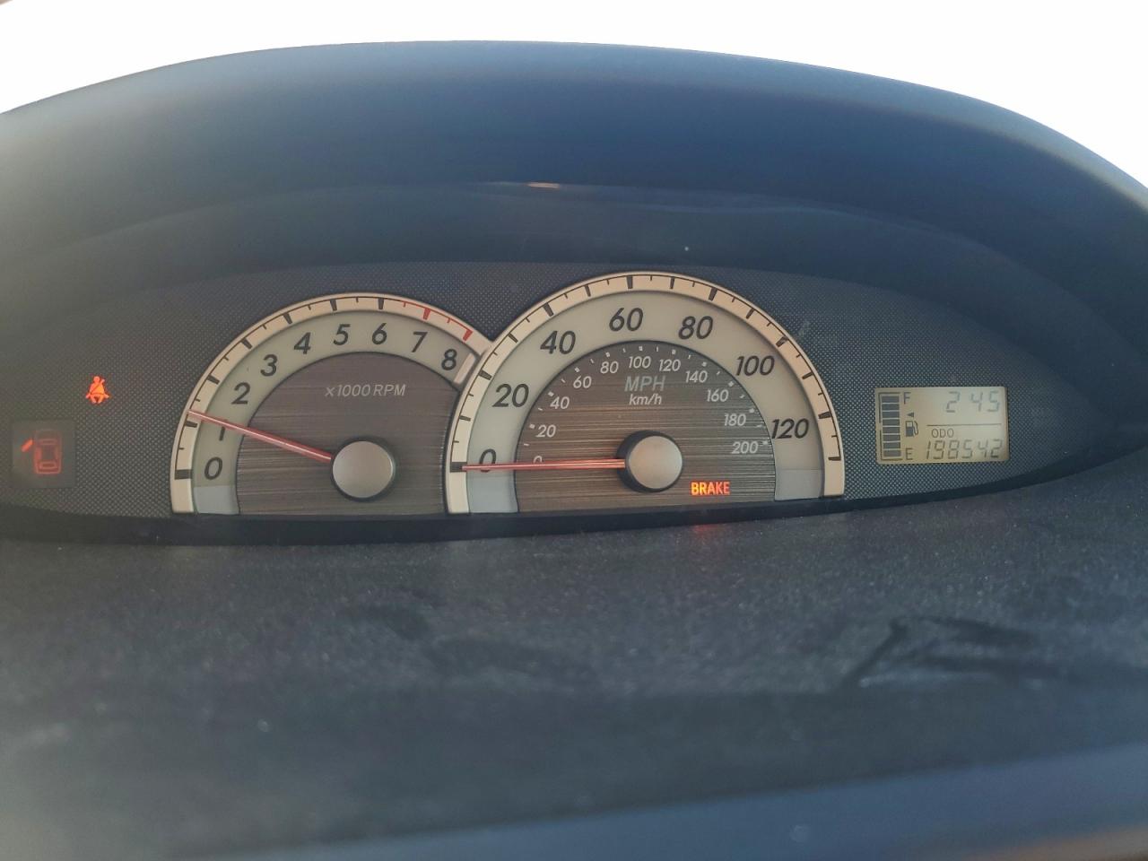 2008 TOYOTA YARIS photo 9
