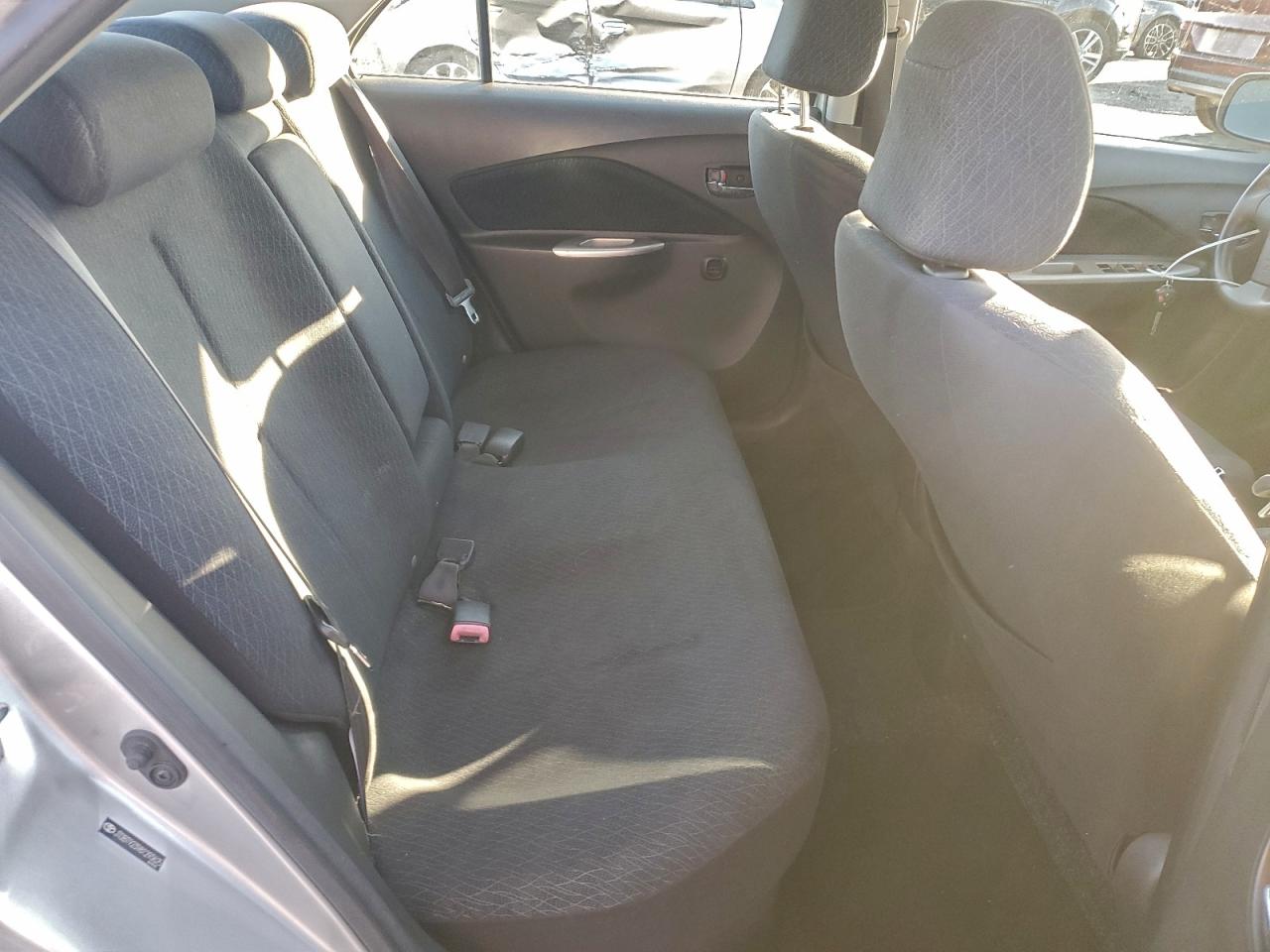 2008 TOYOTA YARIS photo 10
