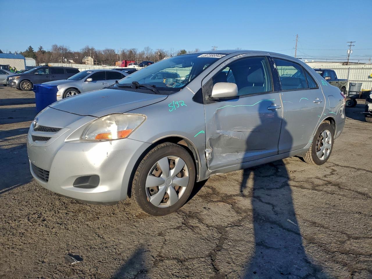 2008 TOYOTA YARIS