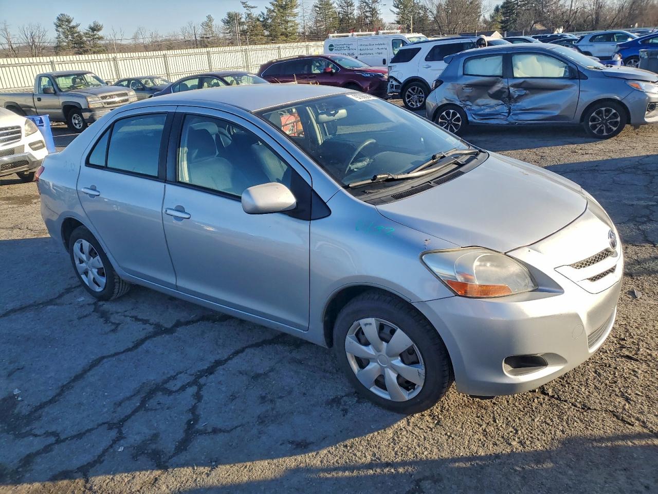 2008 TOYOTA YARIS photo 4