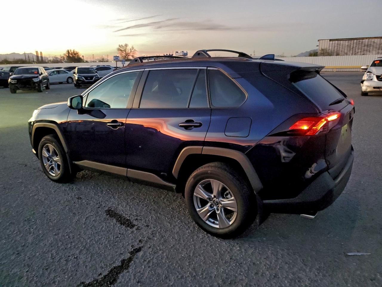 2025 TOYOTA RAV4 XLE photo 2