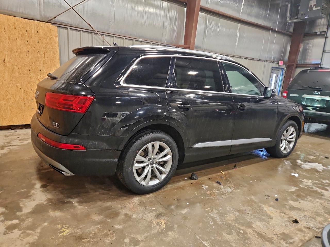 2017 AUDI Q7 PREMIUM photo 3