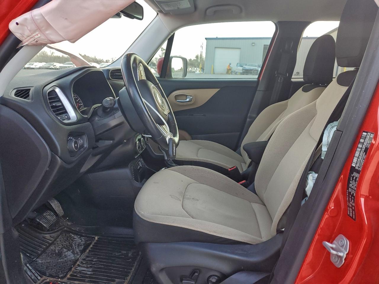 2017 JEEP RENEGADE LATITUDE photo 7