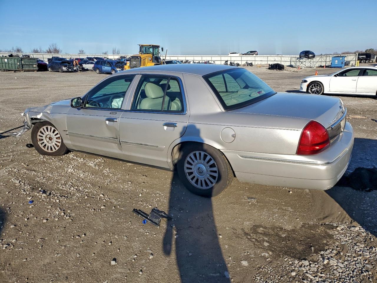 2007 MERCURY GRAND MARQUIS LS photo 2