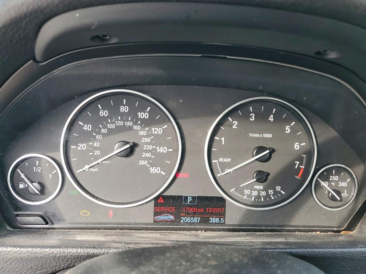 2016 BMW 320 I photo 9