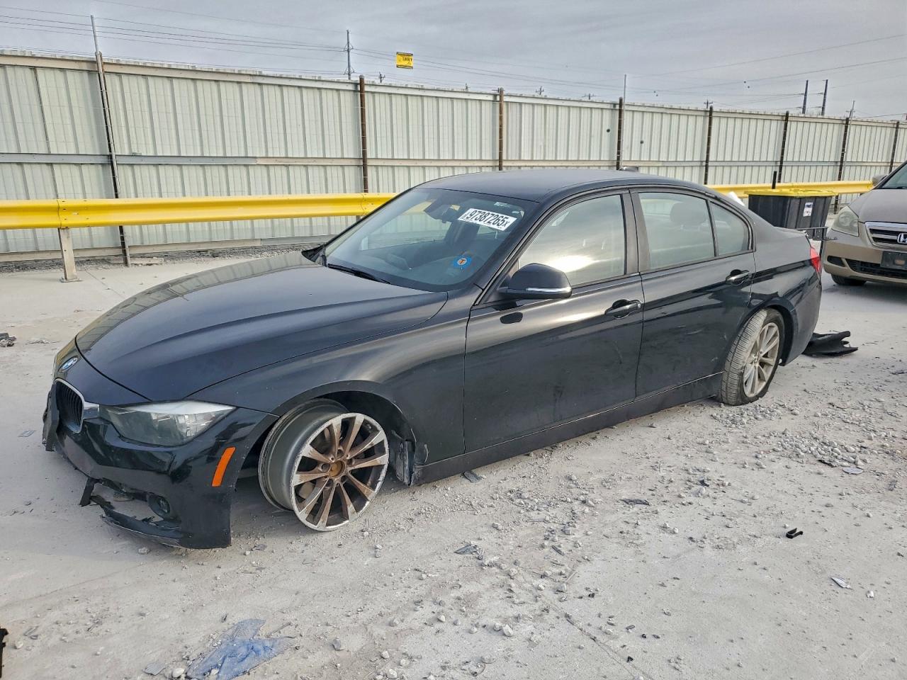 2016 BMW 320