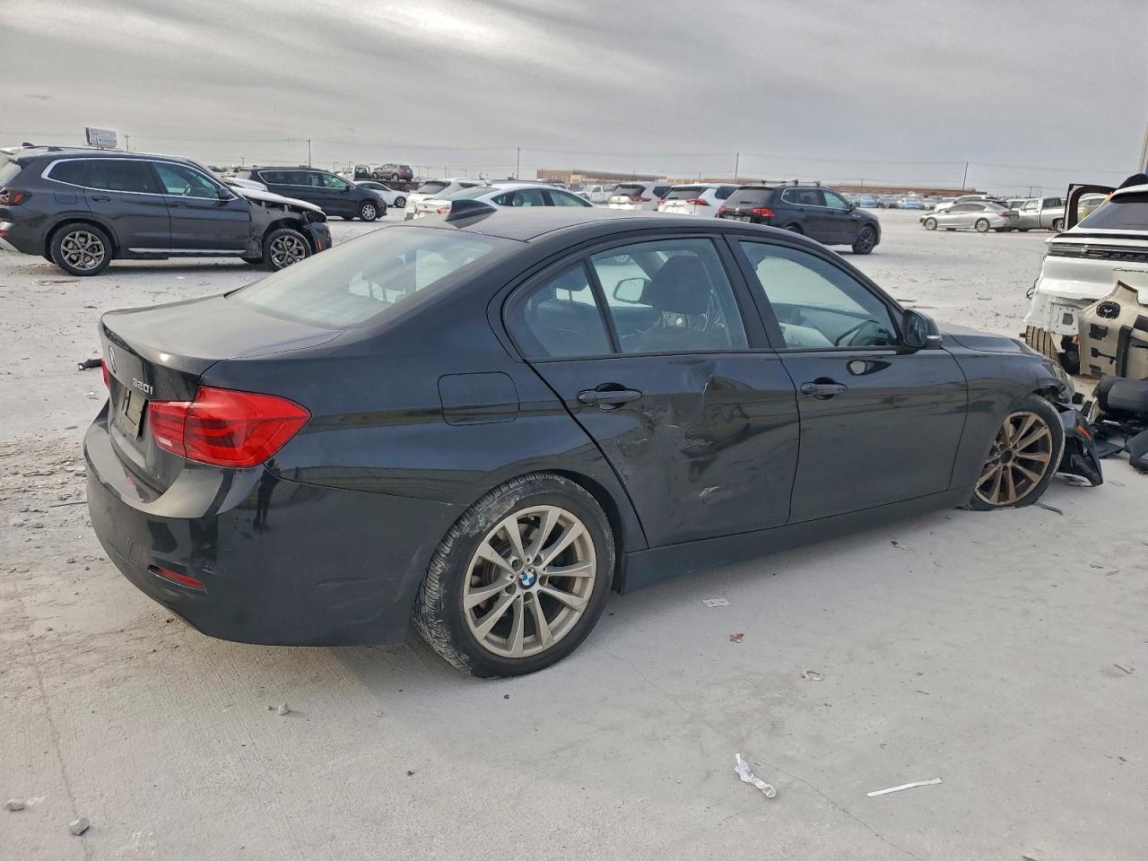 2016 BMW 320 I photo 3