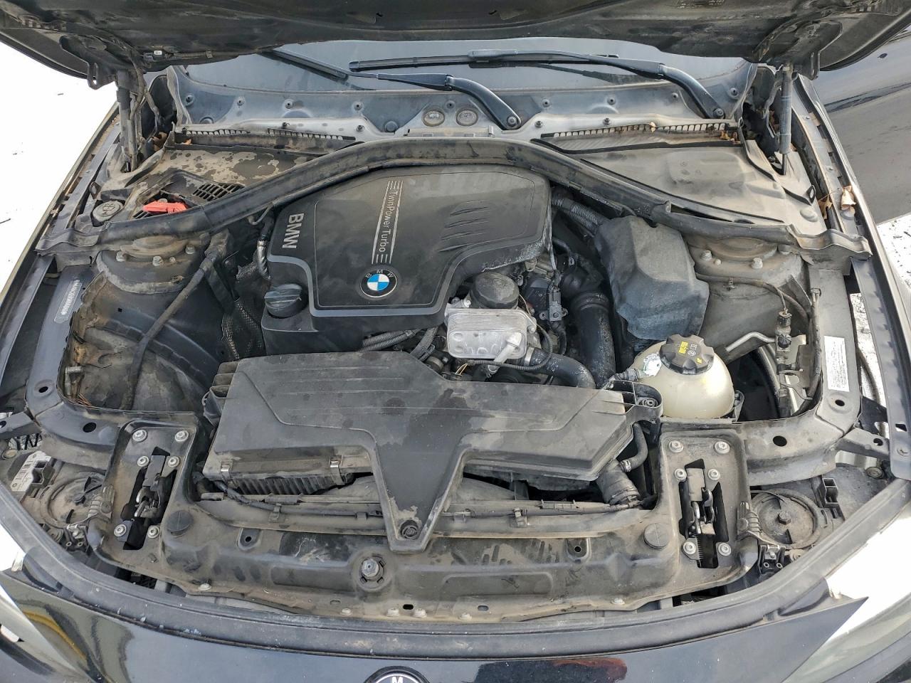 2016 BMW 320 I photo 11