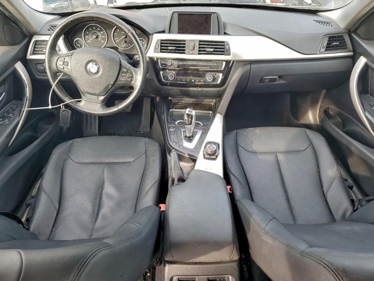 2016 BMW 320 I photo 8