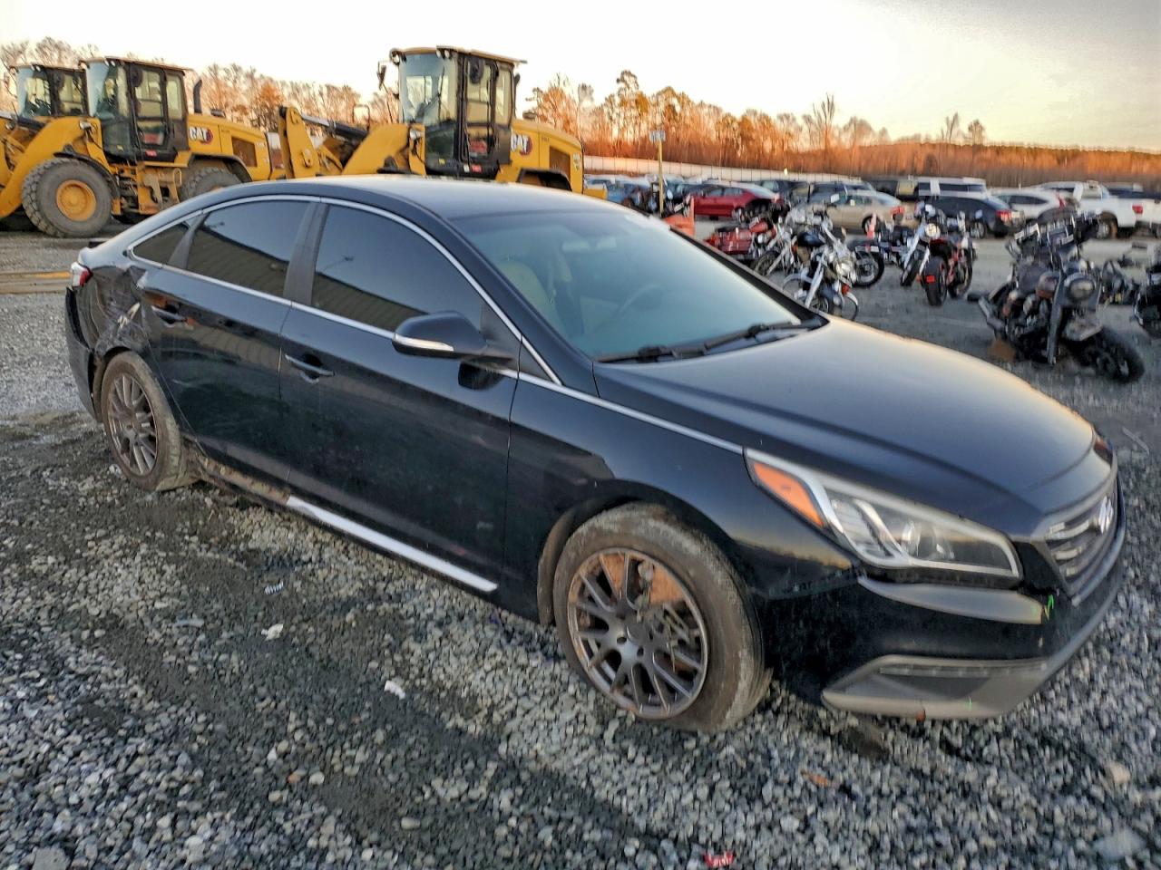 2015 HYUNDAI SONATA SPORT photo 4