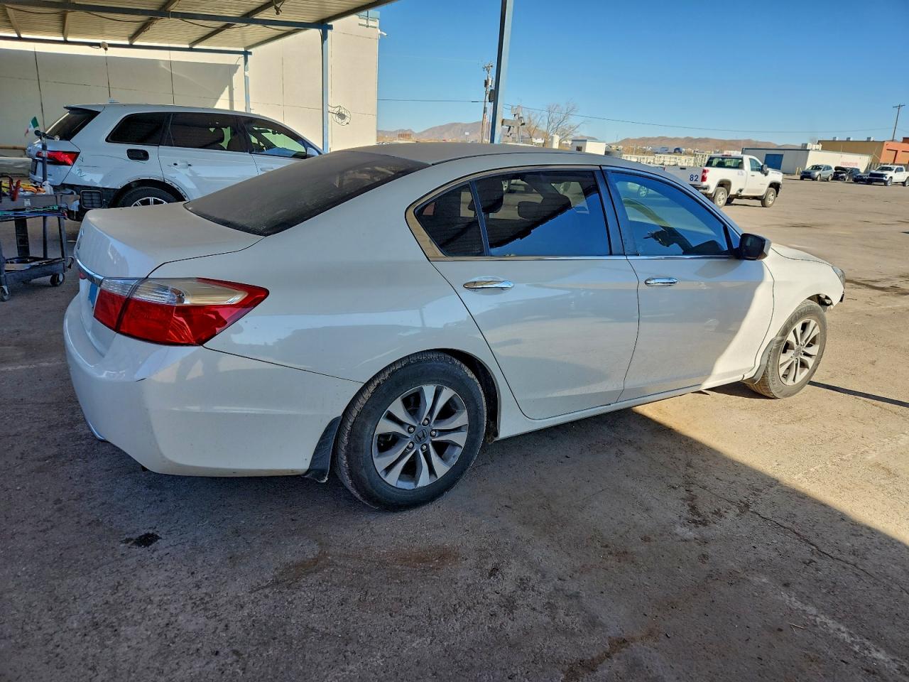 2014 HONDA ACCORD LX photo 5