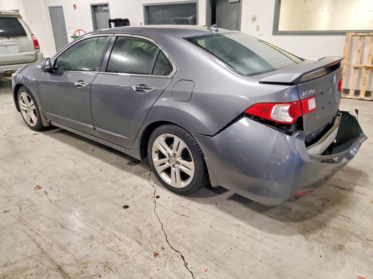 2010 ACURA TSX photo 2