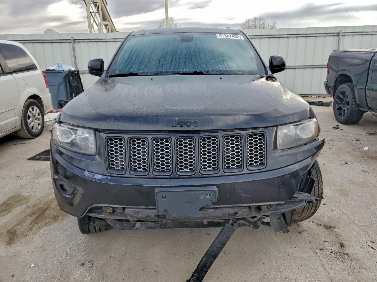 2015 JEEP GRAND CHEROKEE LAREDO photo 9