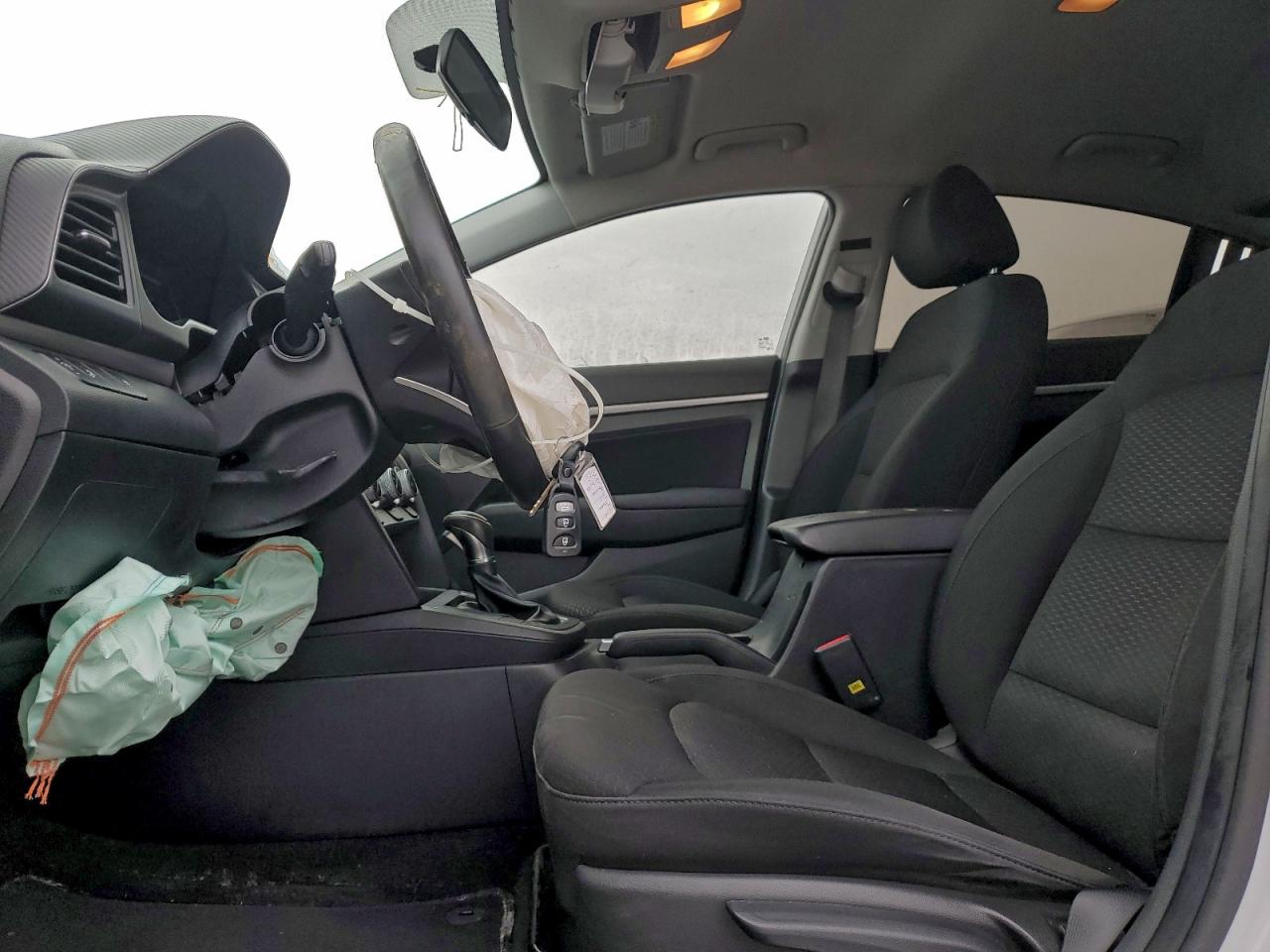 2019 HYUNDAI ELANTRA SEL photo 7