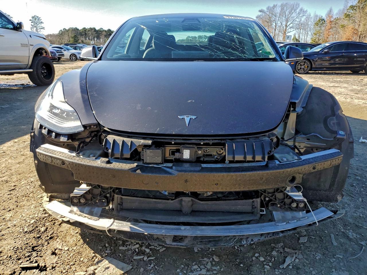 2018 TESLA MODEL 3 photo 5