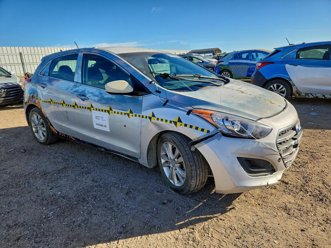 2016 HYUNDAI ELANTRA GT photo 4