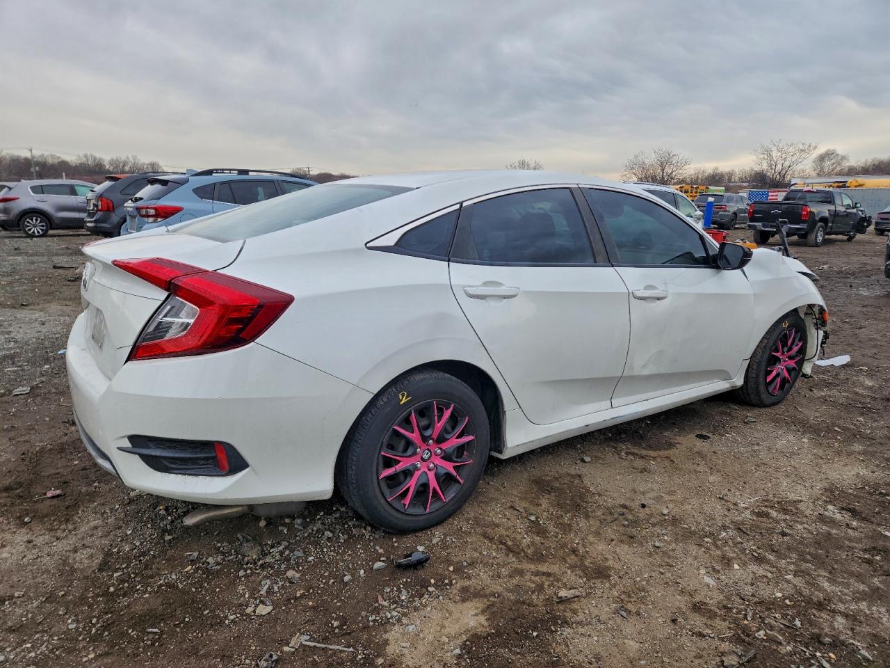 2020 HONDA CIVIC LX photo 3