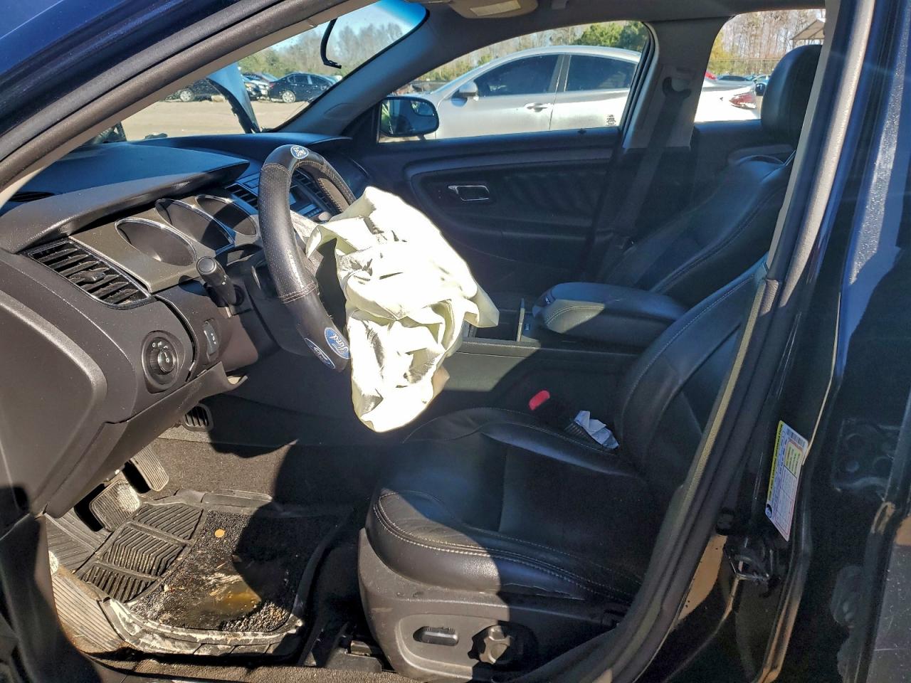2012 FORD TAURUS SEL photo 7