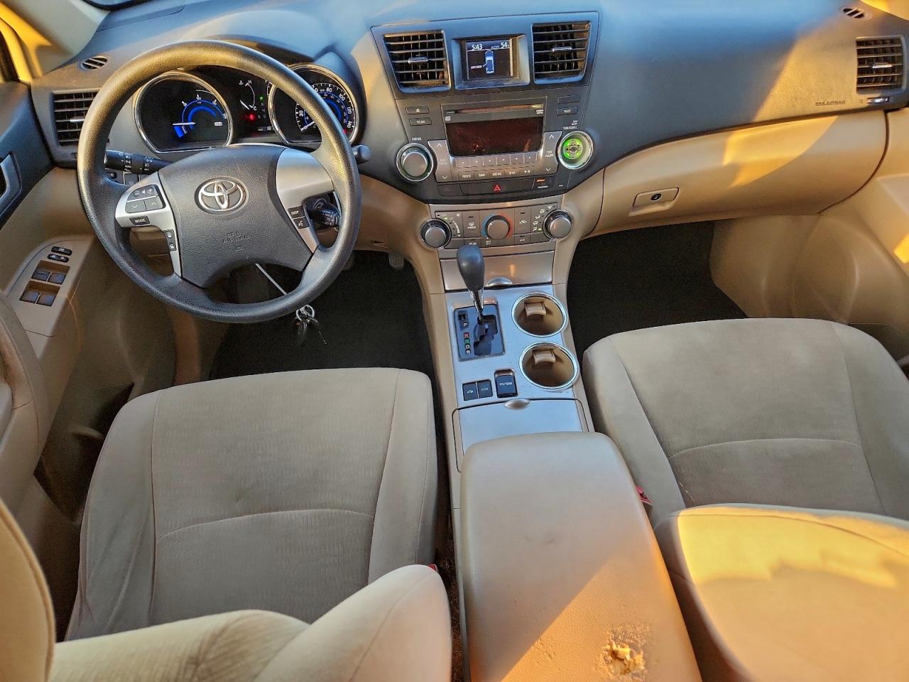 2012 TOYOTA HIGHLANDER HYBRID photo 8