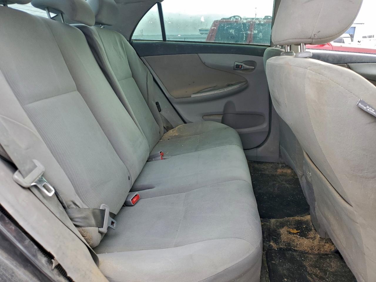 2013 TOYOTA COROLLA BASE photo 10