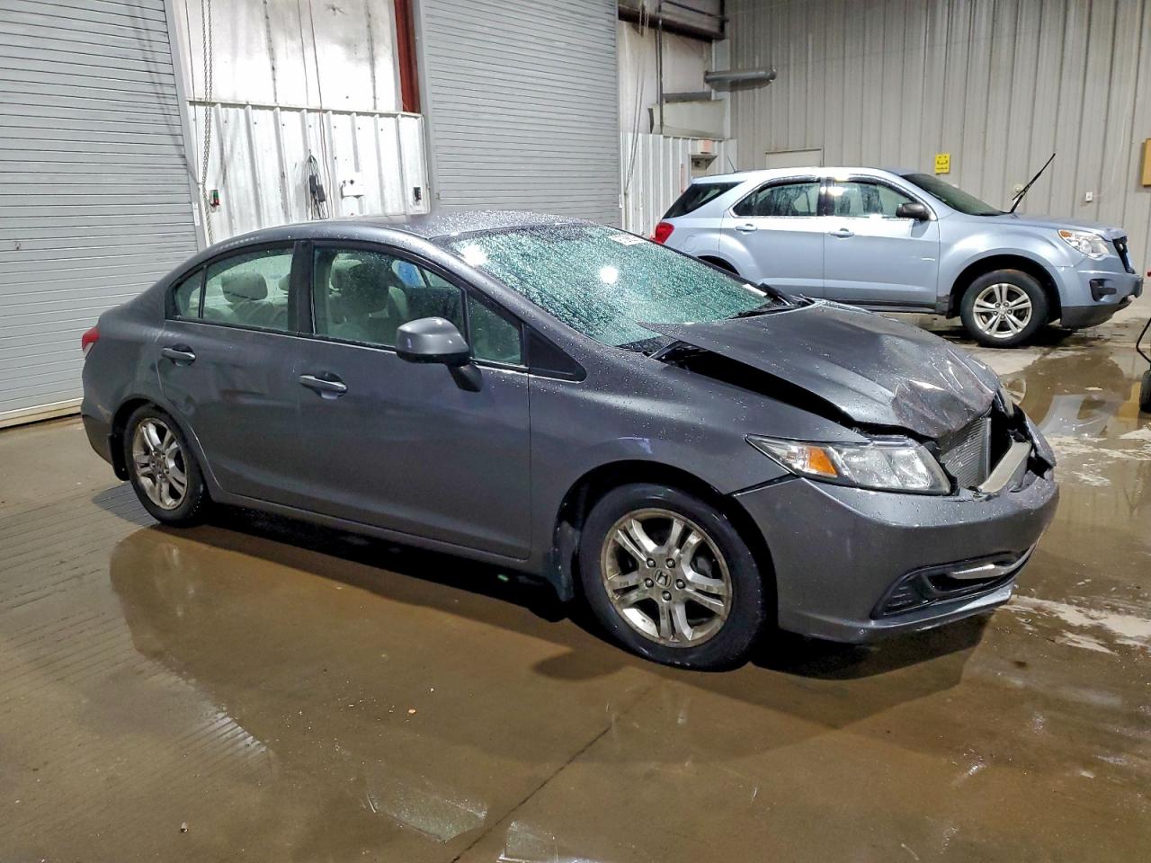 2013 HONDA CIVIC LX photo 4
