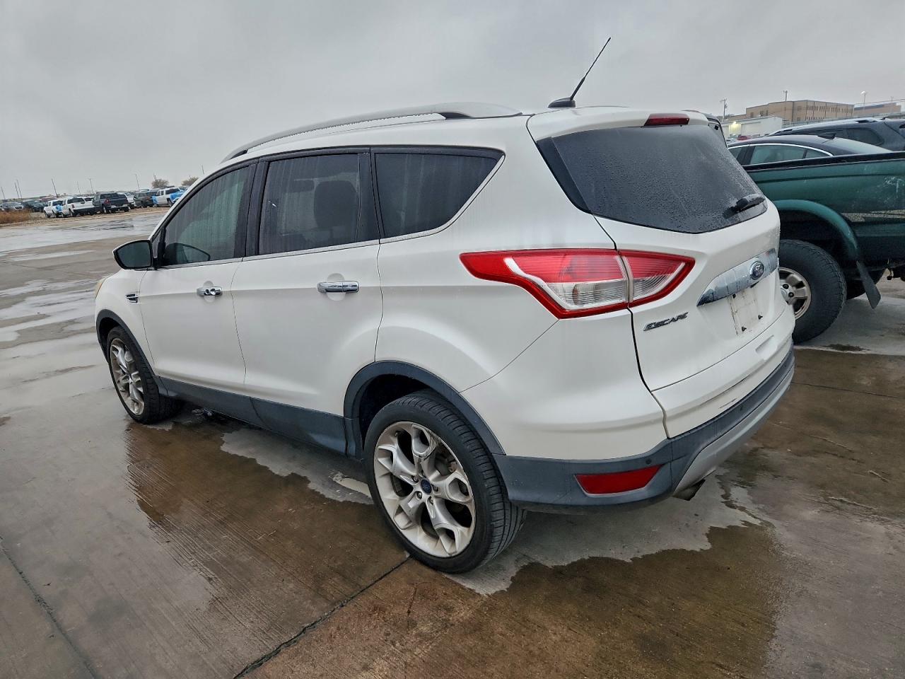 2016 FORD ESCAPE TITANIUM photo 2