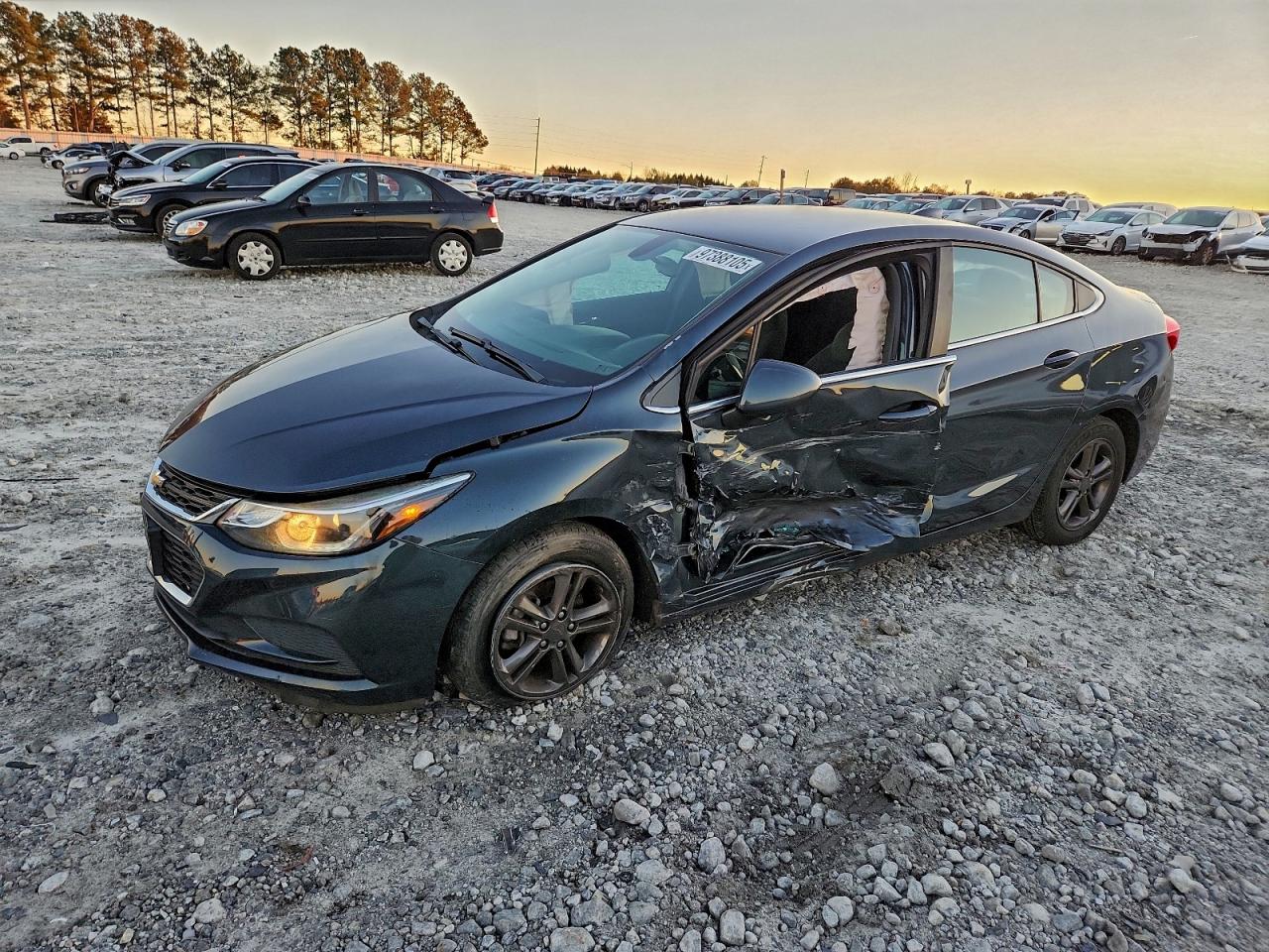 2017 CHEVROLET CRUZE