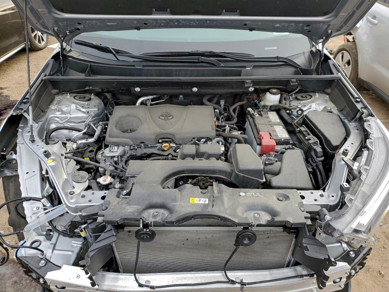 2024 TOYOTA RAV4 LE photo 11