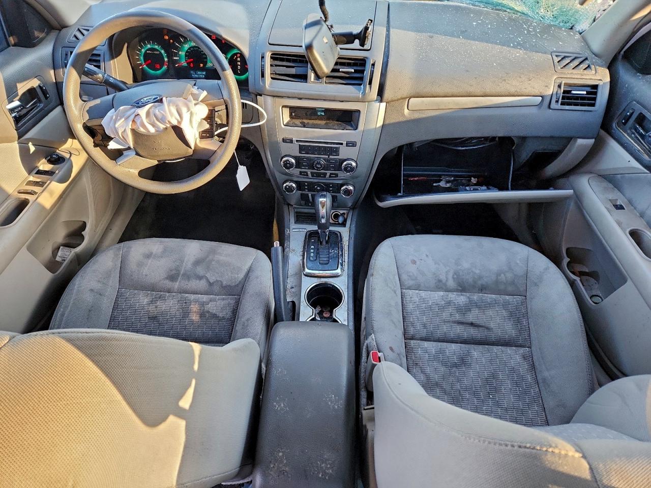 2010 FORD FUSION SE photo 8