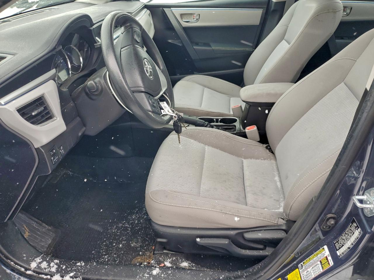 2016 TOYOTA COROLLA L photo 7