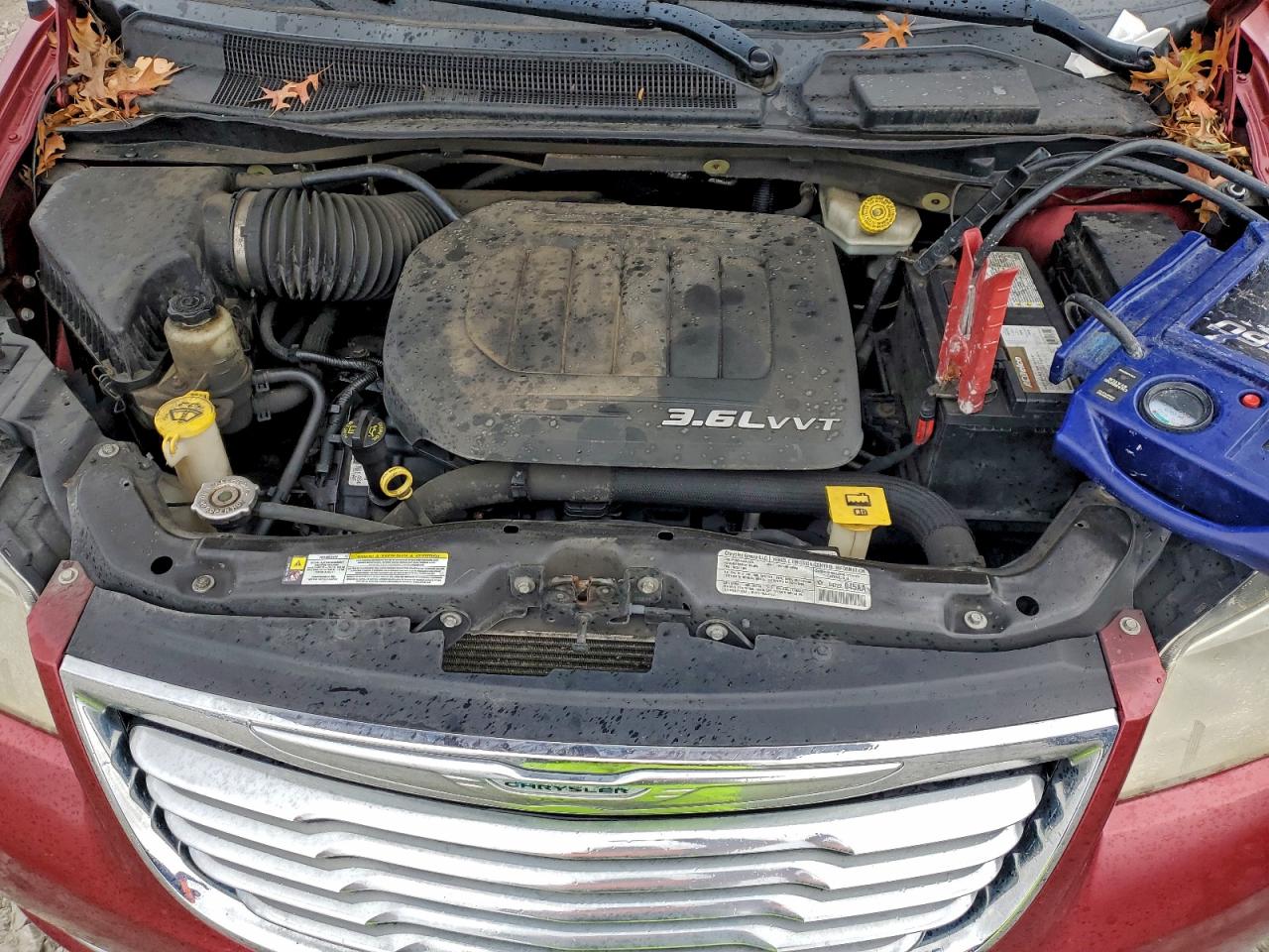 2013 CHRYSLER TOWN & COUNTRY TOURING L photo 12
